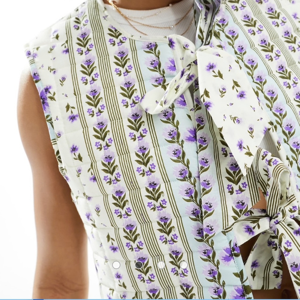 ASOS Quilted Vest With Bows - Picture 5 of 10
